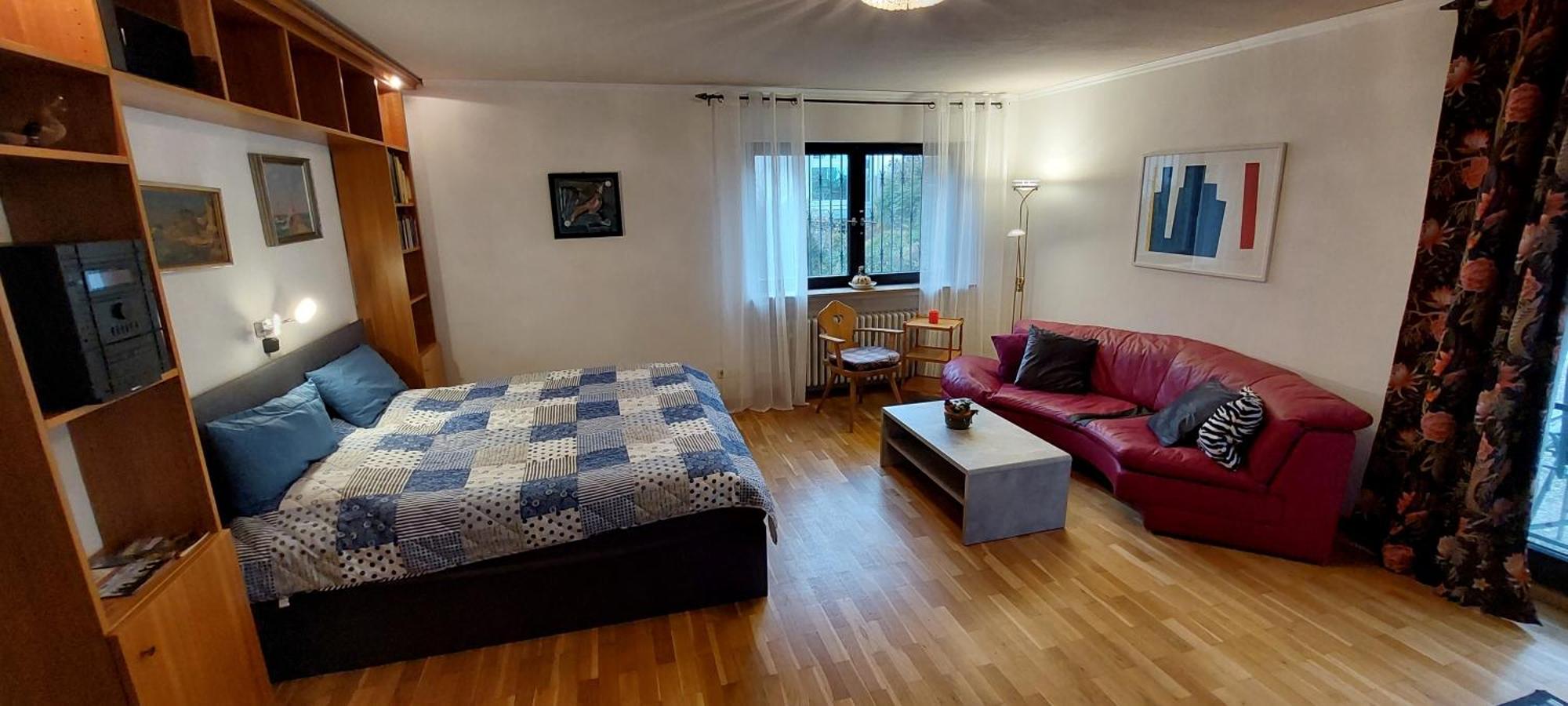 Grosszuegige Wohnung Mit Terrasse Wuerzburg, Zell Zell am Main Eksteriør bilde